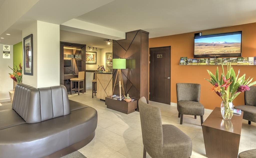 Cristina Hotel 4*