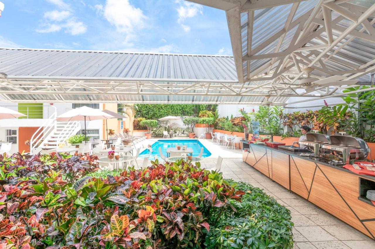 Cristina Hotel
